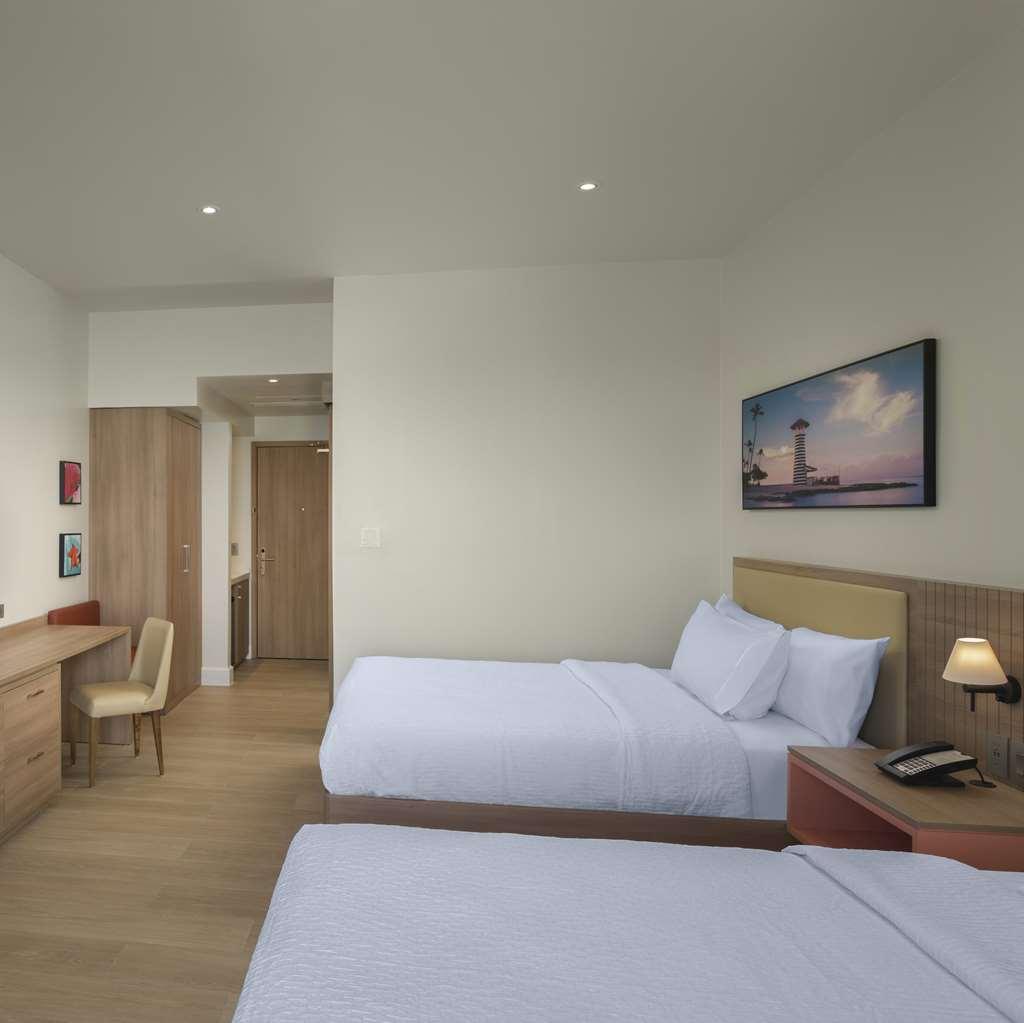 Hilton Garden Inn La Romana Room photo