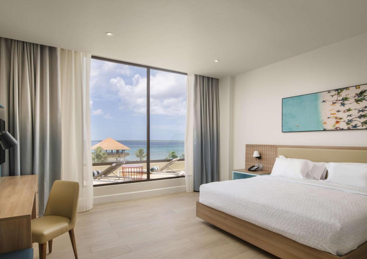 Hilton Garden Inn La Romana Exterior photo
