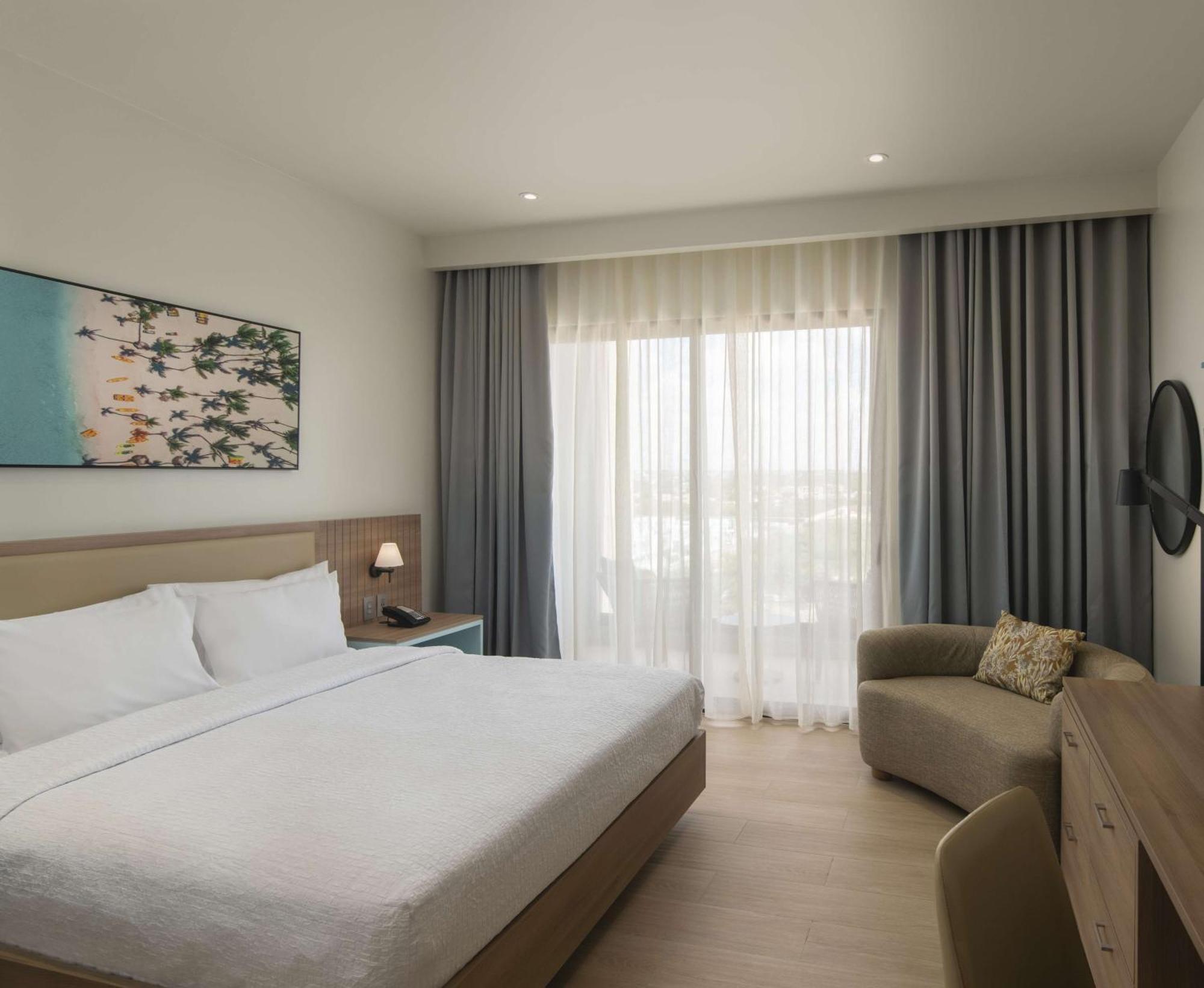Hilton Garden Inn La Romana Exterior photo